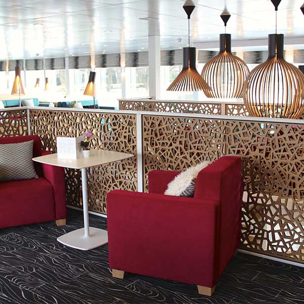 vach ngan 2d cafe nha hang